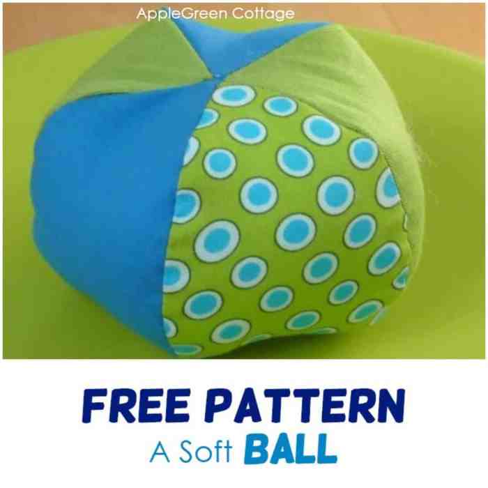 How to make a fabric ball for decoration